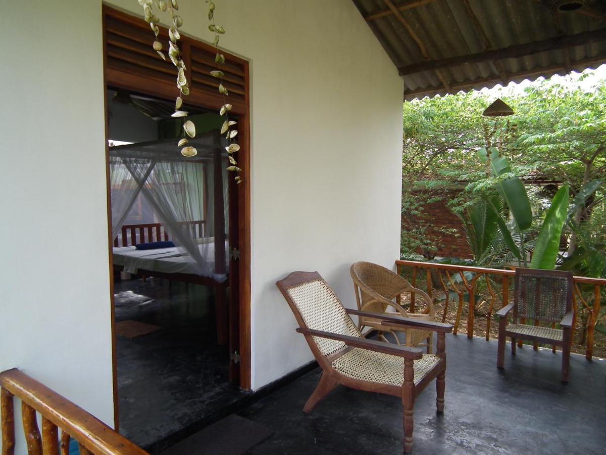 Coconut Island Villa Tangalle Exterior photo